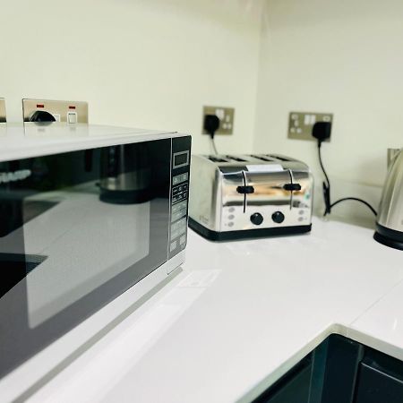 Stylish Studio Apartment Near To Old Trafford Stadium 맨체스터 외부 사진