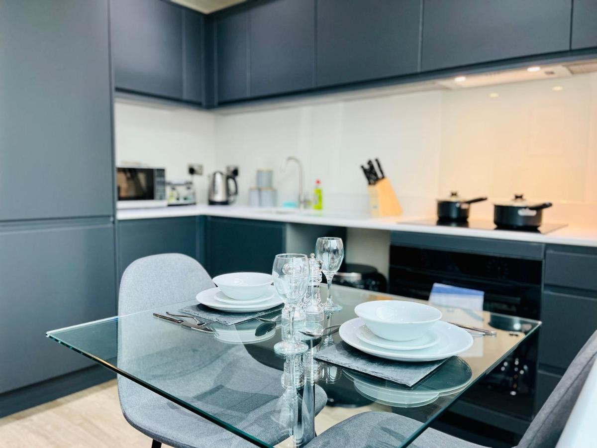 Stylish Studio Apartment Near To Old Trafford Stadium 맨체스터 외부 사진
